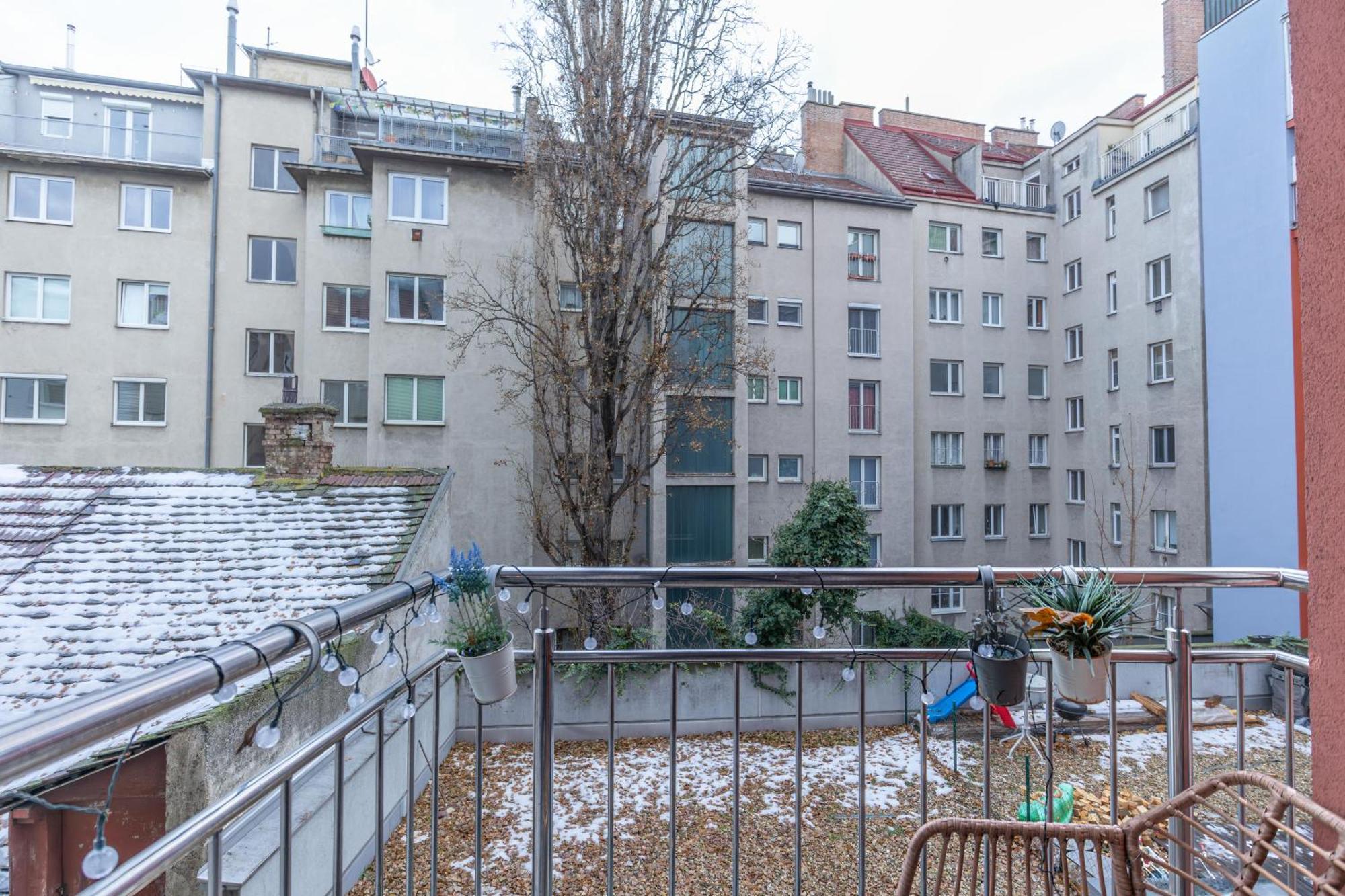 Superb Fully Equipped Apartment, 9 Min To City Center Via Metro Вена Экстерьер фото